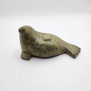 Beautiful Canadian Eskimo Inuit Art Soapstone of a Resting Seal